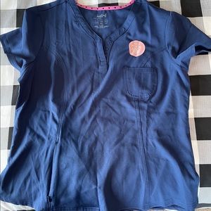 Heartsoul tuckable scrub top. Size medium